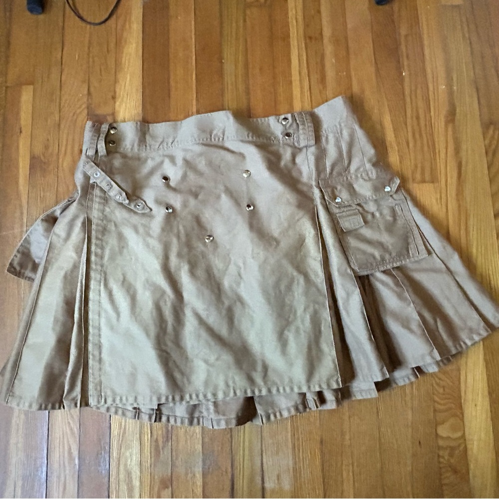 Men’s Khaki Tan UTKilts Brand Kilt 50 Utilikilt